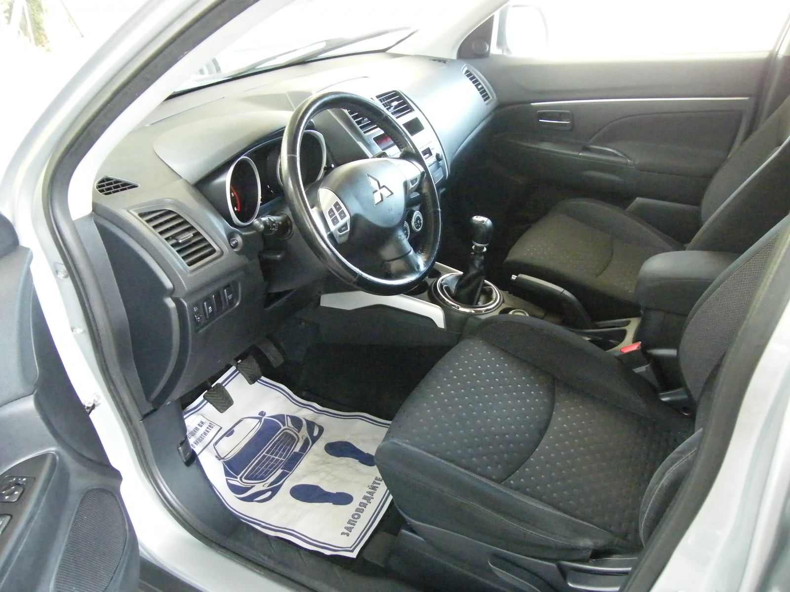 Mitsubishi ASX 1.8DI-D 150kc 4x4 - изображение 8