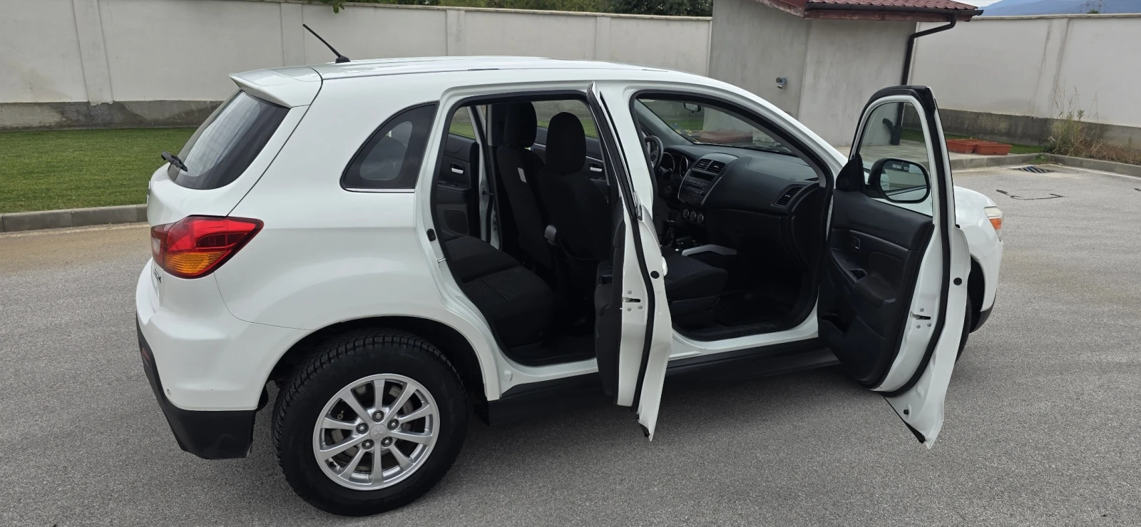 Mitsubishi ASX - дизел 150 к.с. - изображение 7