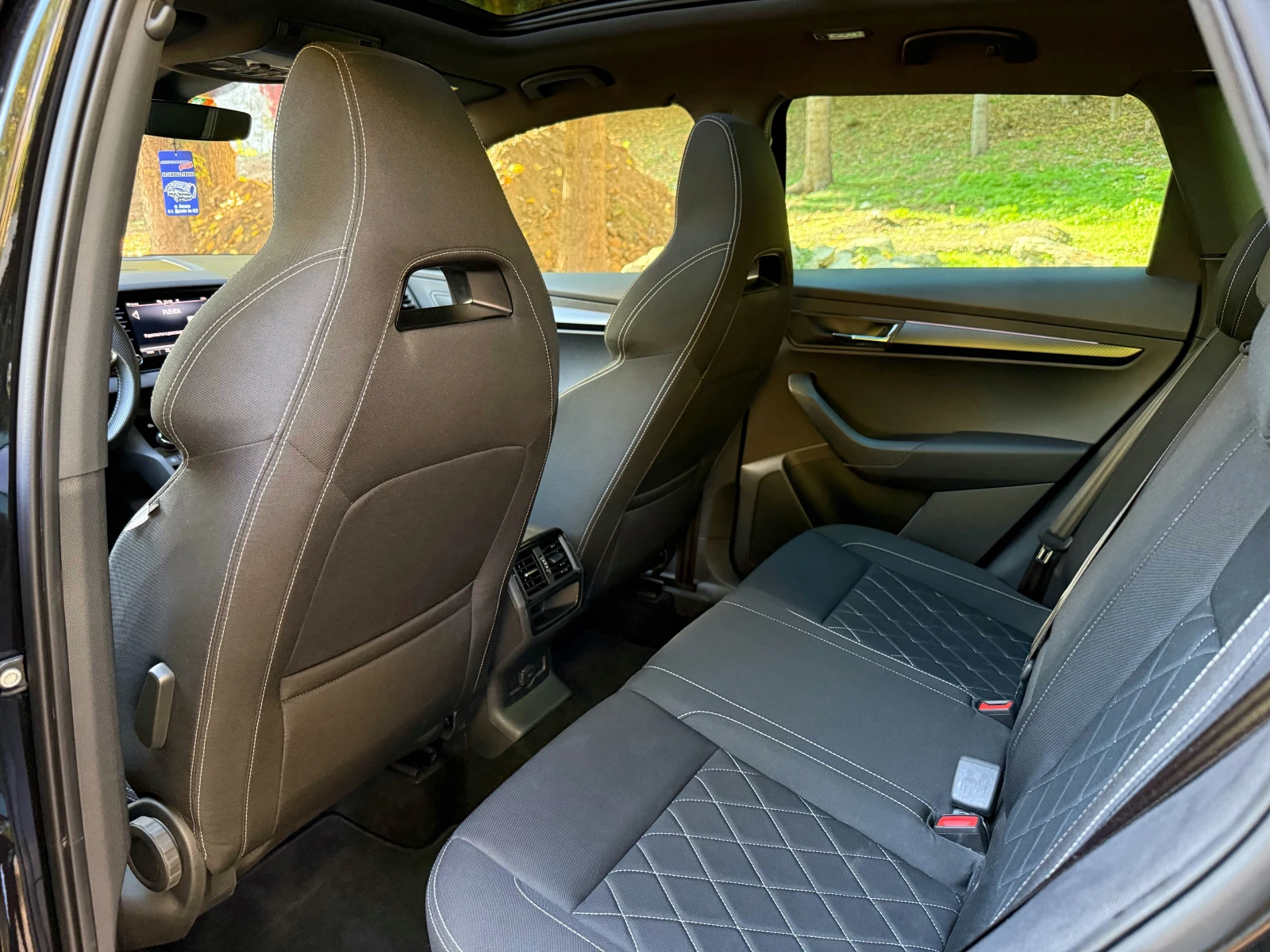 Skoda Karoq 2.0TDI* 44* SPORT-LINE* PANO* DSG* CAM* DIST*  | Mobile.bg   12