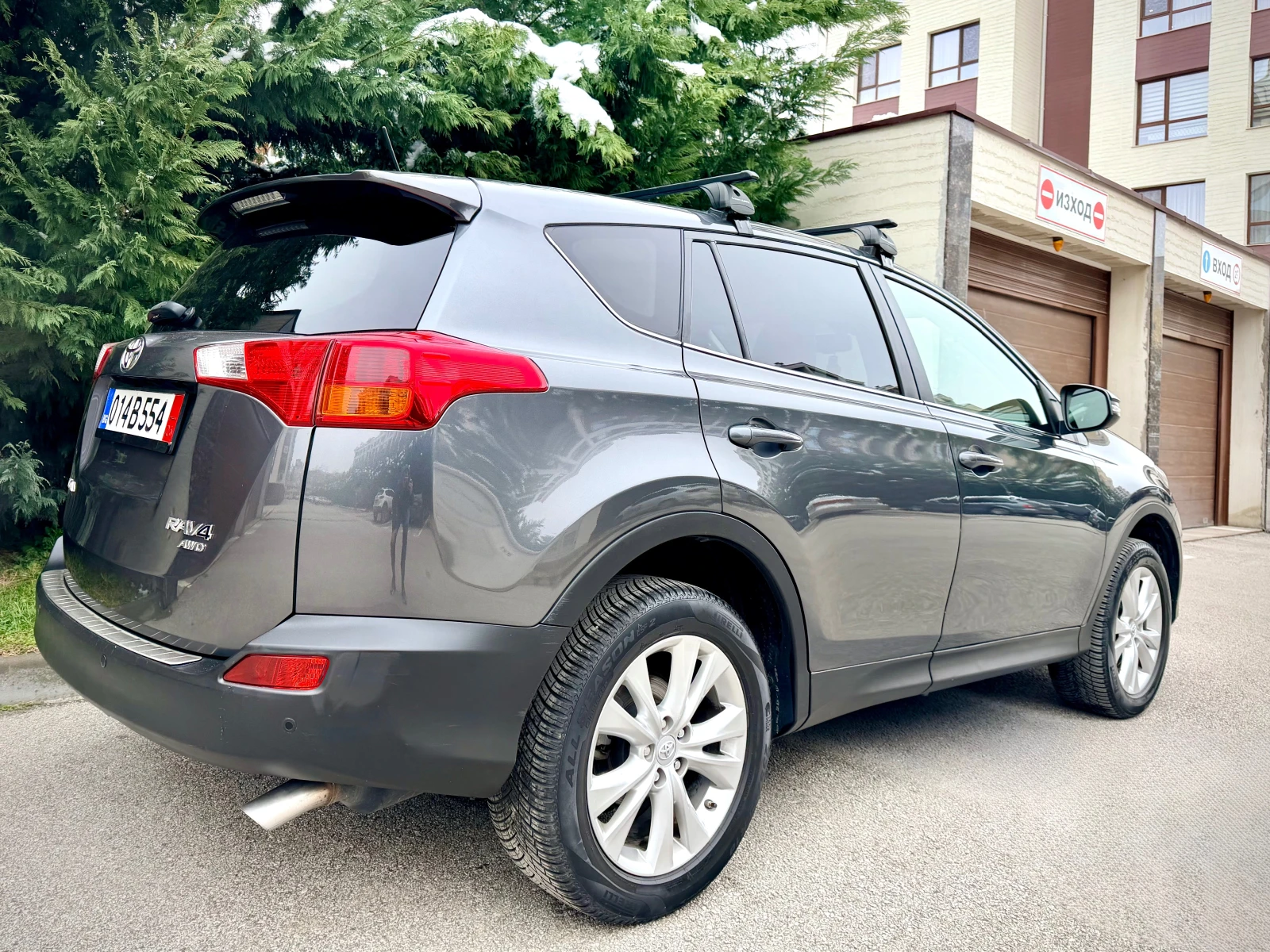 Toyota Rav4 2.0i GAZ BRC KOJA NAVI KAMERA 4x4 - изображение 5