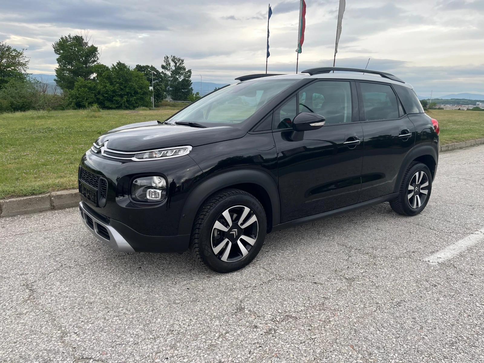 Citroen C3 Aircross 1.5 HDI Avtomatik Alure, снимка 2 - Автомобили и джипове - 54639289