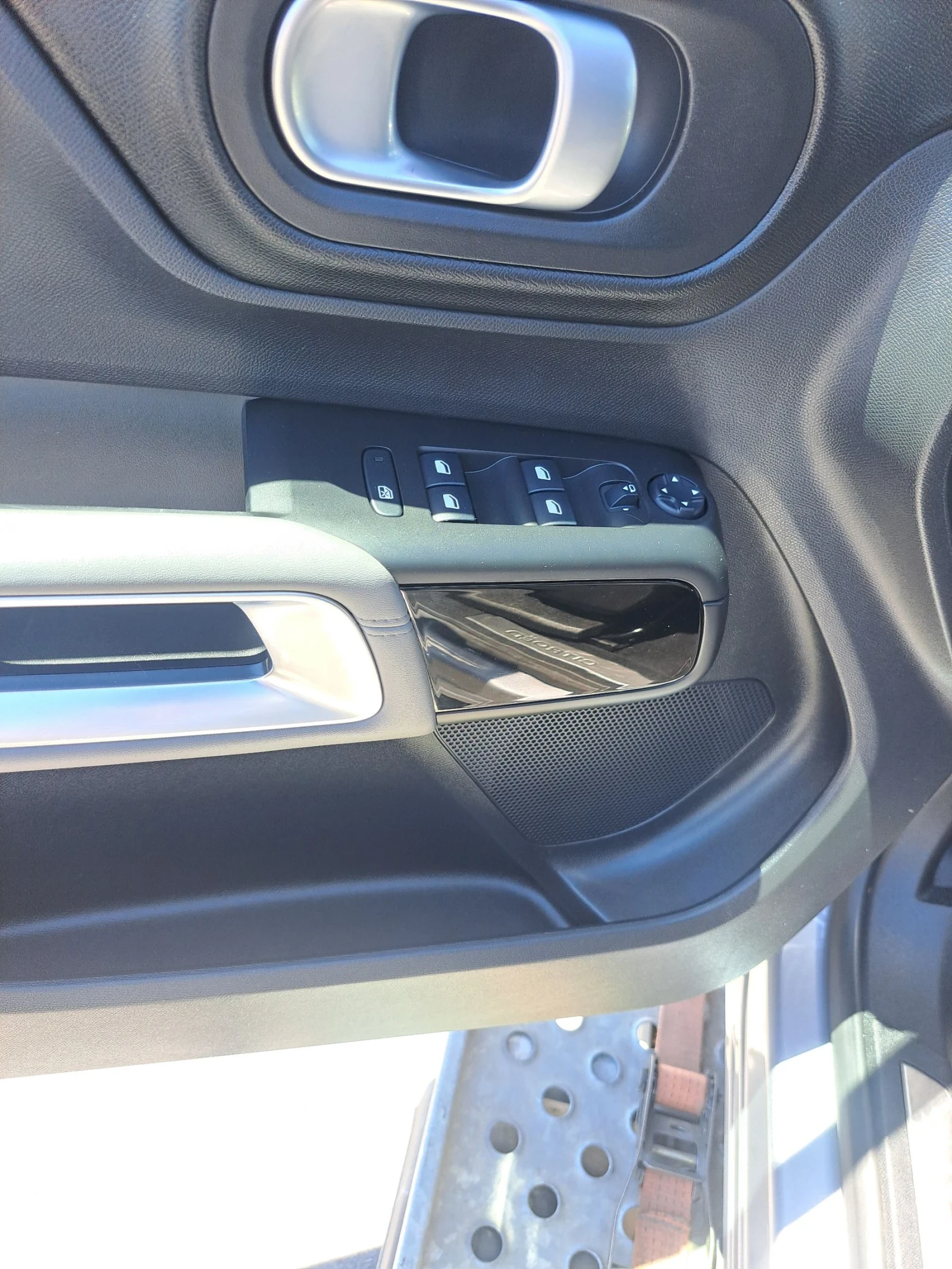 Citroen C5 Aircross 1.5TDI  AVTOMAT, снимка 9 - Автомобили и джипове - 54726440