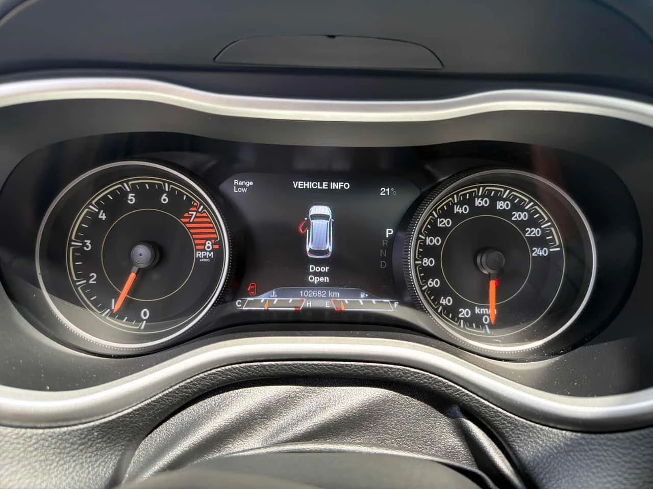 Jeep Cherokee Trailhawk Leather Plus/ВТОРИ ГУМИ, снимка 8 - Автомобили и джипове - 54765603