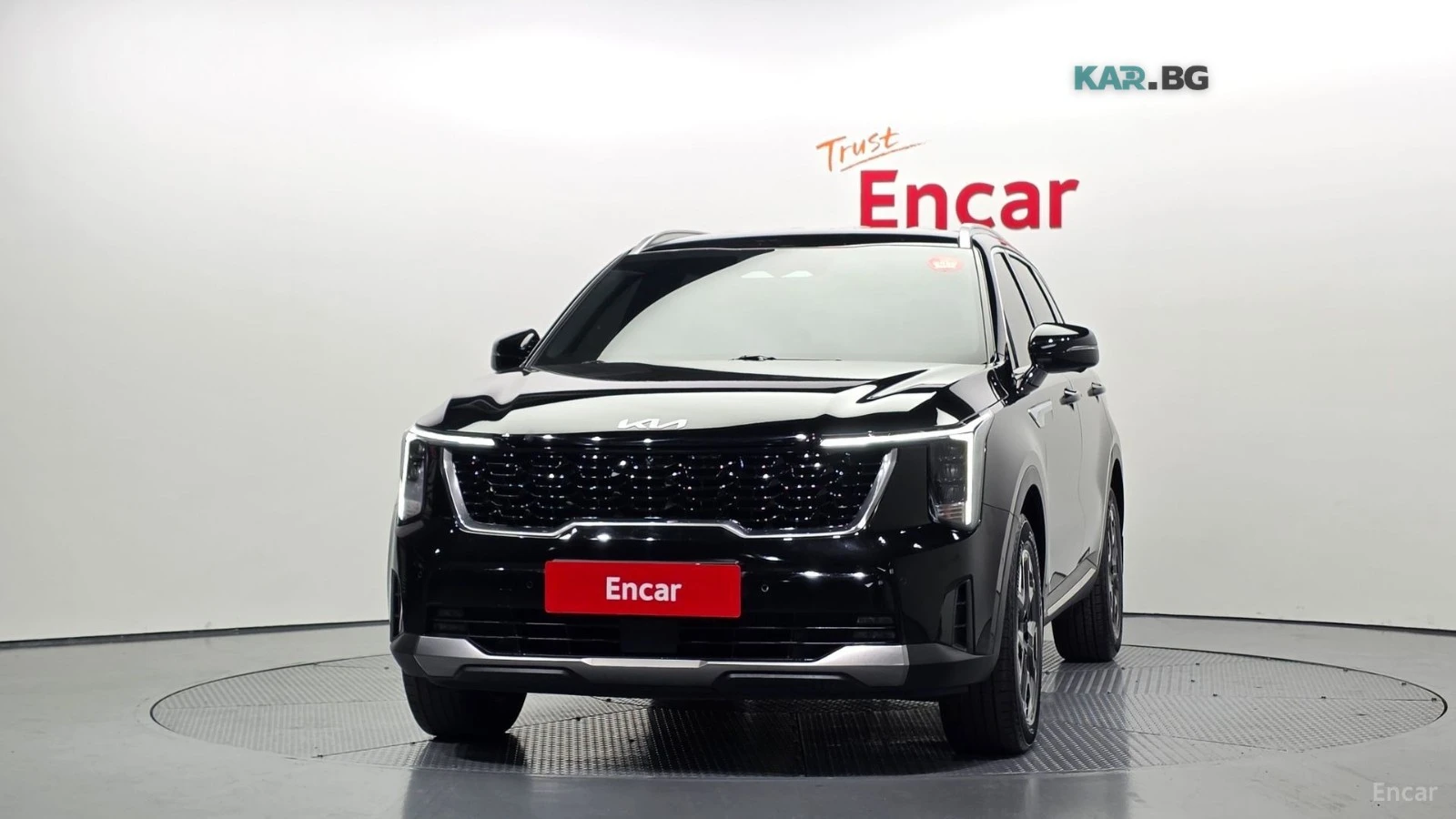 Kia Sorento * 2.2d* Noblesse* ПОДГРЕВ* ОБДУХВАНЕ* 360* HEAD-UP, снимка 3 - Автомобили и джипове - 54854675