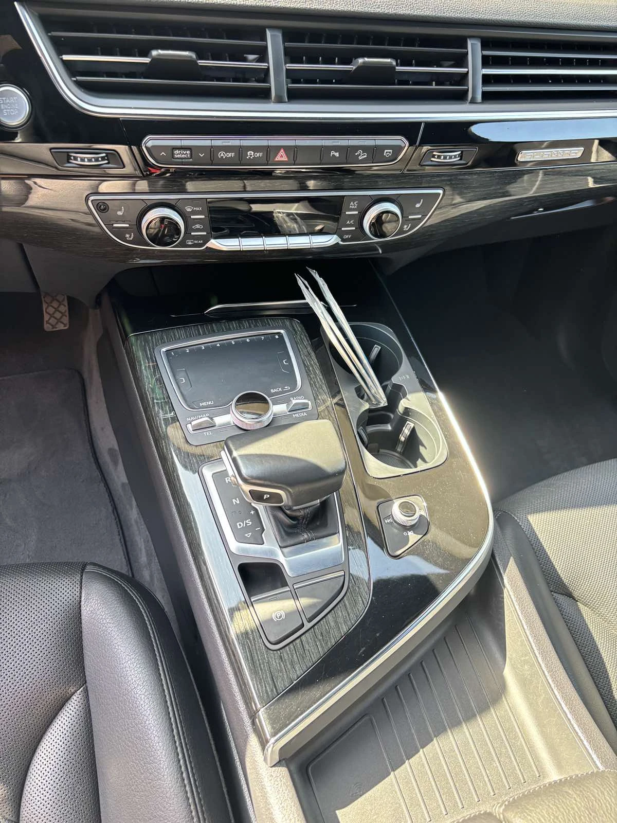 Audi Q7 3.0  PREMIUM PLUS, снимка 17 - Автомобили и джипове - 54923298