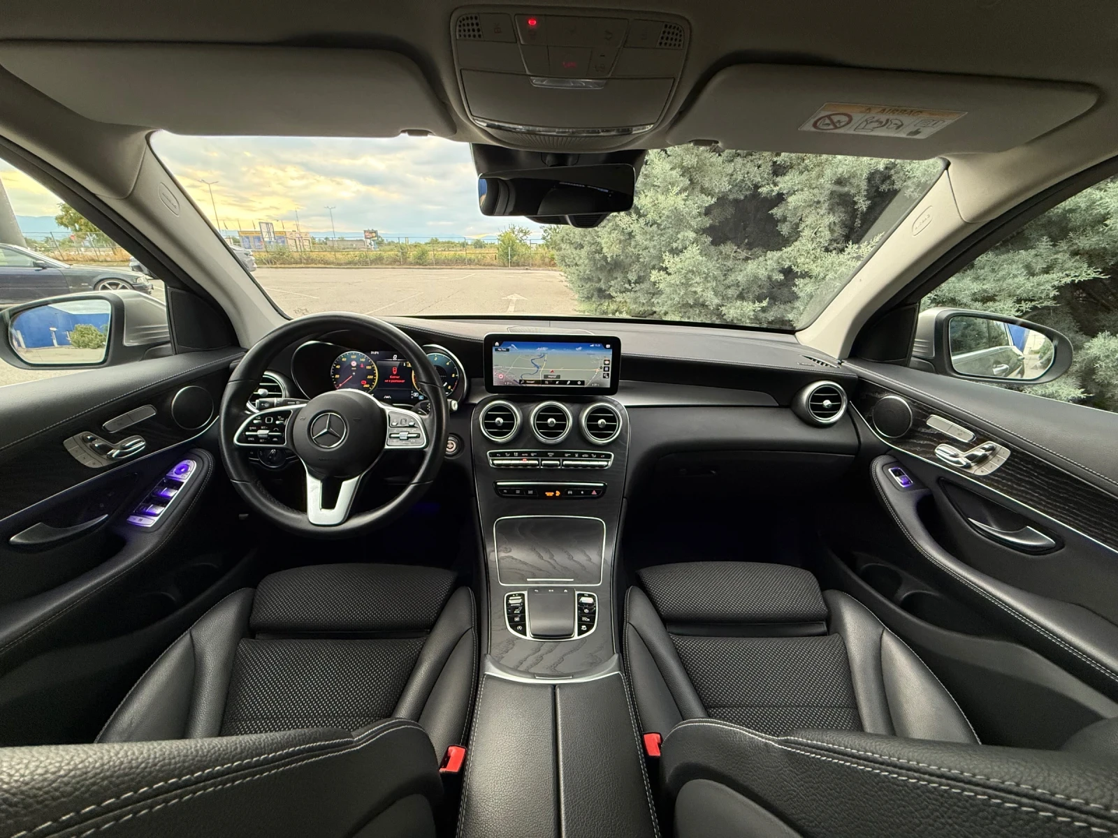 Mercedes-Benz GLC 220, снимка 12 - Автомобили и джипове - 55398418