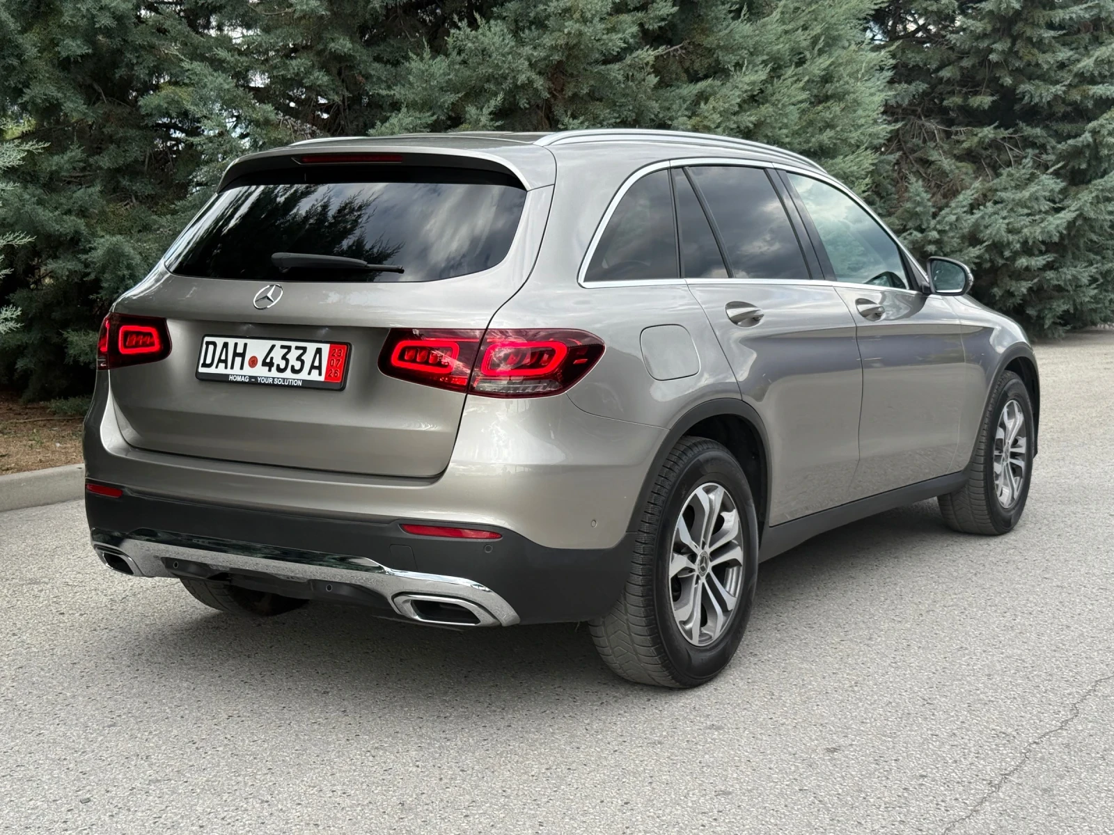 Mercedes-Benz GLC 220, снимка 5 - Автомобили и джипове - 55398418