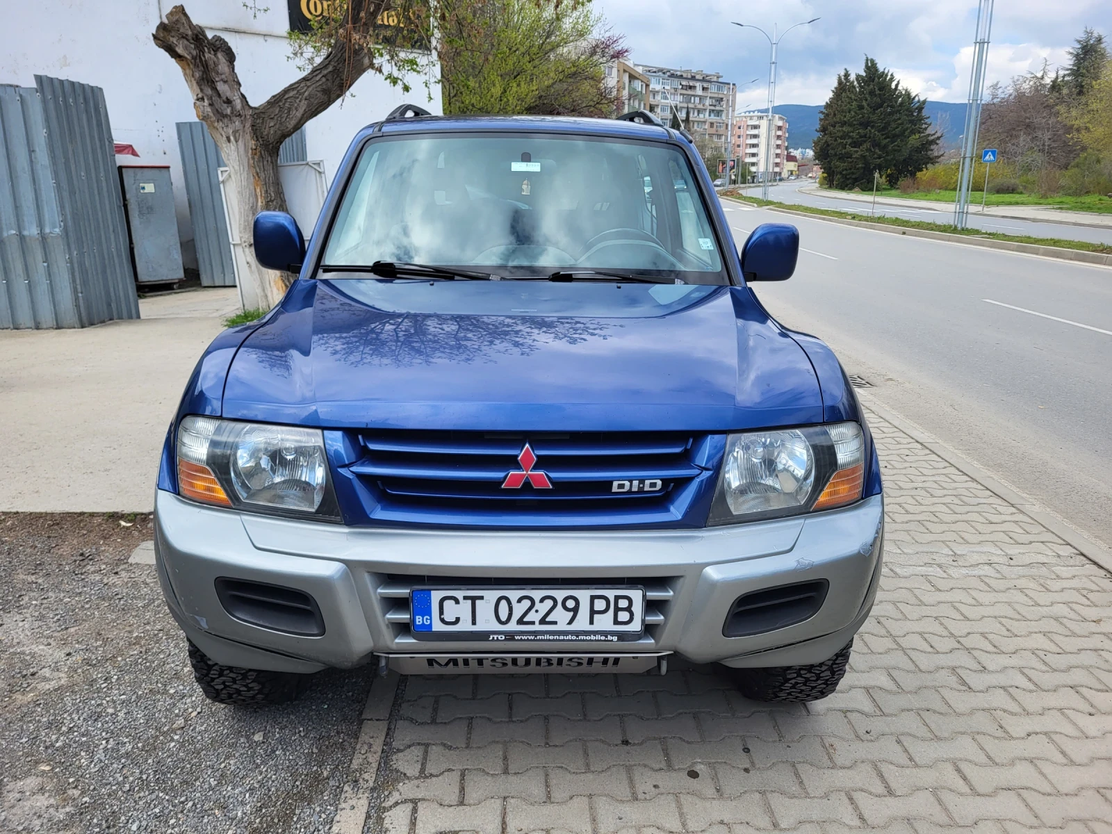 Mitsubishi Pajero 3.2DID, снимка 2 - Автомобили и джипове - 55442536