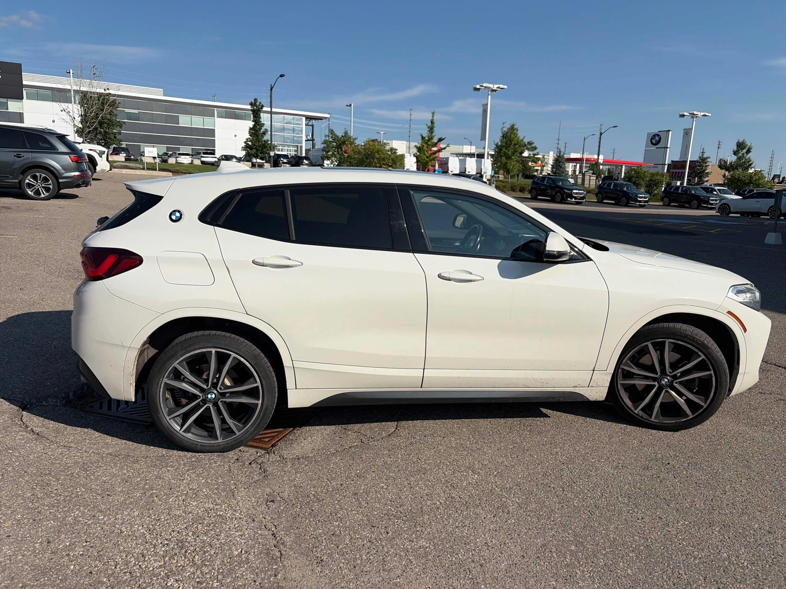 BMW X2 XDRIVE28i * ГЛАВНО ПРЕДСТАВИТЕЛСТВО НА BMW* , снимка 4 - Автомобили и джипове - 55898010