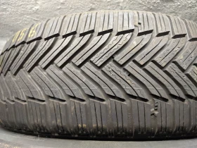 Гуми Зимни 205/60R16, снимка 1 - Гуми и джанти - 48880413