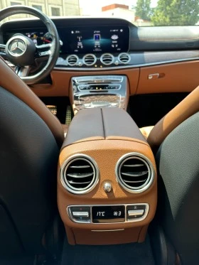 Mercedes-Benz E 300 DE, снимка 12