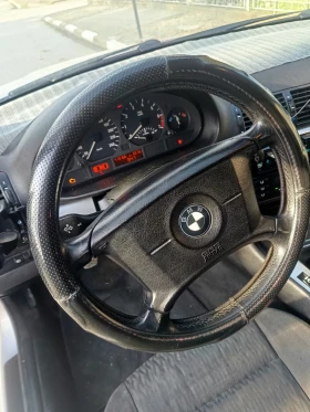 BMW 318, снимка 3