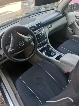 Mercedes-Benz C 220, снимка 3