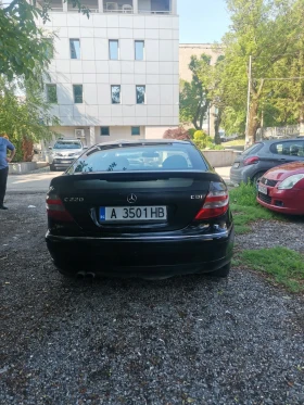 Mercedes-Benz C 220, снимка 2