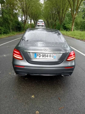 Mercedes-Benz E 220 D AMG LINE NIGHT 9G 194, снимка 4