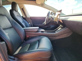 Tesla Model 3, снимка 7