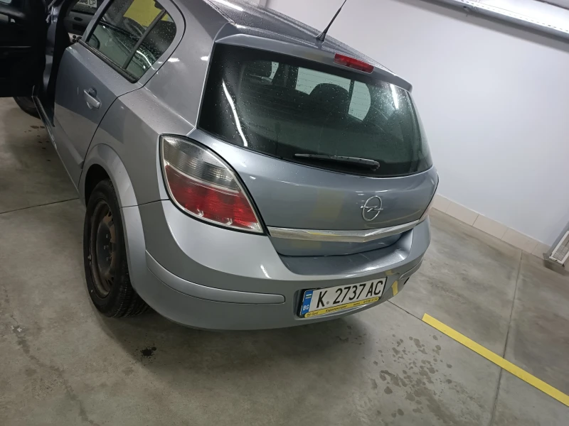 Opel Astra 1.7 дизел, снимка 4 - Автомобили и джипове - 49018468