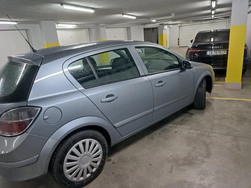 Opel Astra 1.7 дизел, снимка 3 - Автомобили и джипове - 47302299