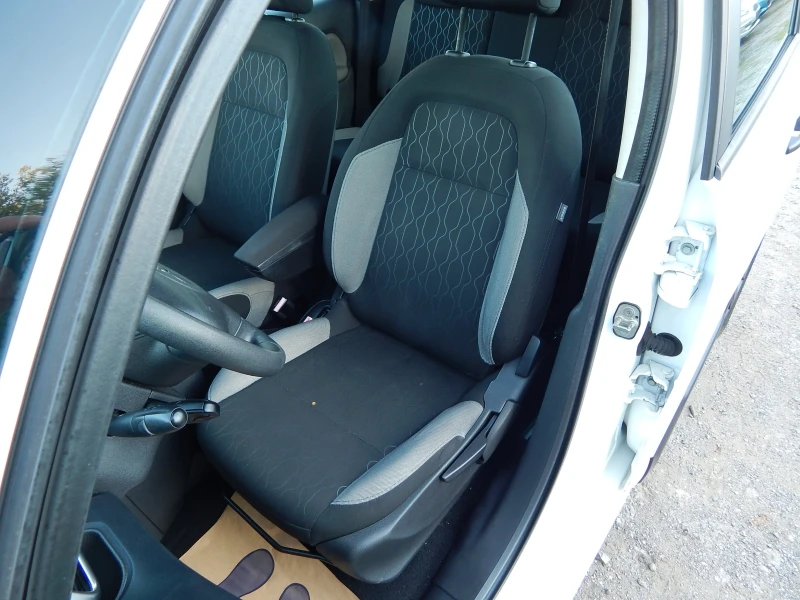 Citroen C3 Picasso 1.6HDI* 131000км* , снимка 14 - Автомобили и джипове - 47644394