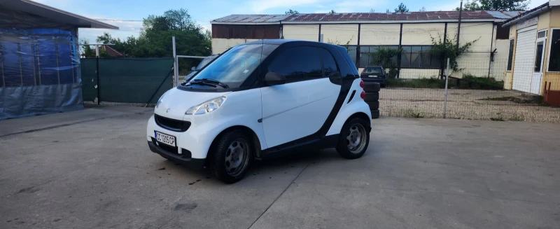 Smart Fortwo, снимка 10 - Автомобили и джипове - 48225879