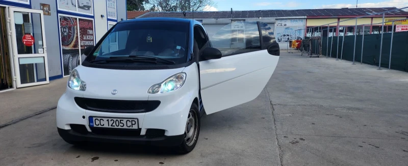 Smart Fortwo, снимка 1 - Автомобили и джипове - 48225879