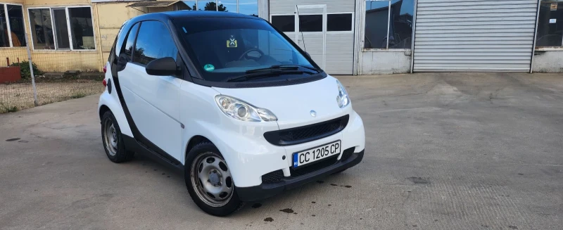 Smart Fortwo, снимка 9 - Автомобили и джипове - 48225879