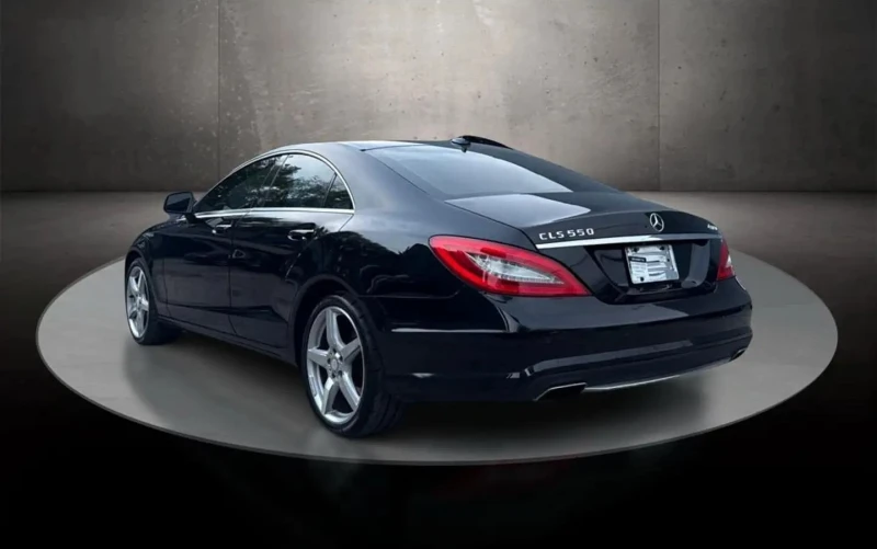 Mercedes-Benz CLS 550 4-matic* AMG* Масажи* Keyless, снимка 4 - Автомобили и джипове - 52317922