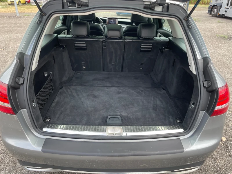 Mercedes-Benz C 220 Панорама keyless, снимка 9 - Автомобили и джипове - 52316294