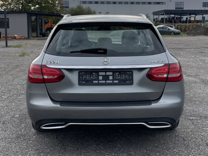 Mercedes-Benz C 220 Панорама keyless, снимка 6 - Автомобили и джипове - 52316294