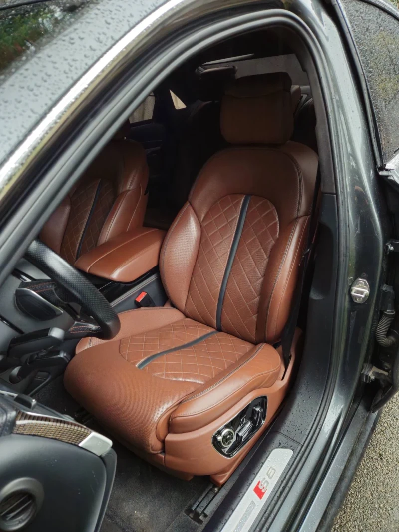 Audi S8 Продавам Audi S8  , снимка 10 - Автомобили и джипове - 52939689