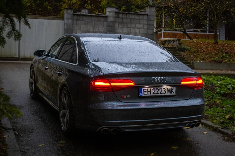 Audi S8 Продавам Audi S8  , снимка 16 - Автомобили и джипове - 52939689