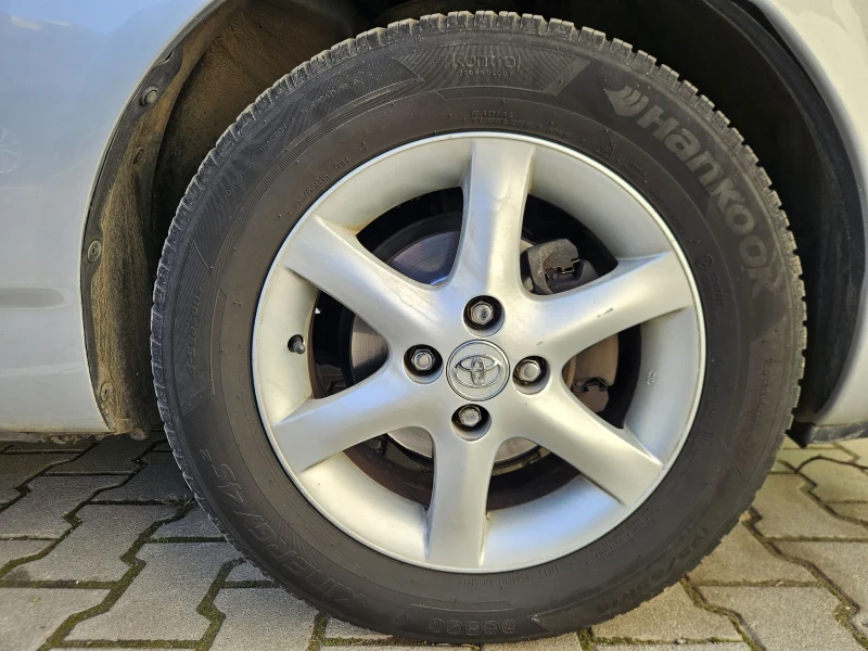 Toyota Corolla 1.6 VVTI 110кс Автомат, снимка 14 - Автомобили и джипове - 52971339