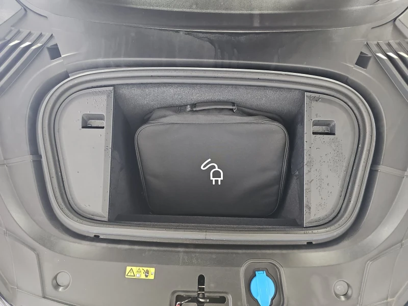 Audi E-Tron GT quattro Prestige, снимка 12 - Автомобили и джипове - 53398045