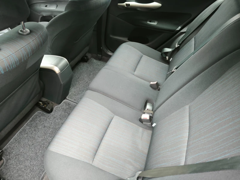 Toyota Auris 2, 0 D-4D-126k.c.НАВИГАЦИЯ, 6ckoр.ЕВРО 5В, снимка 12 - Автомобили и джипове - 53573727