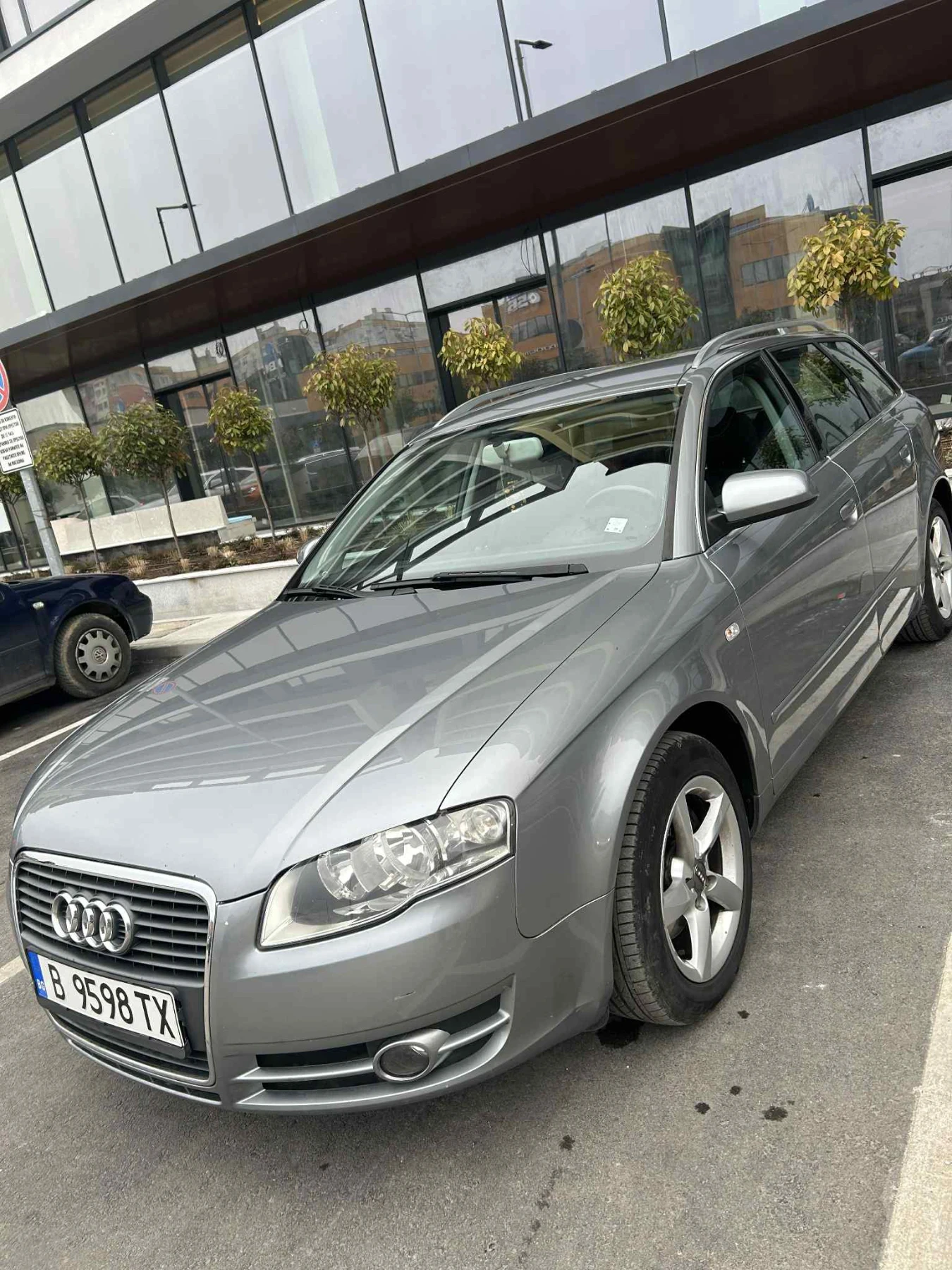 Audi A4, снимка 1