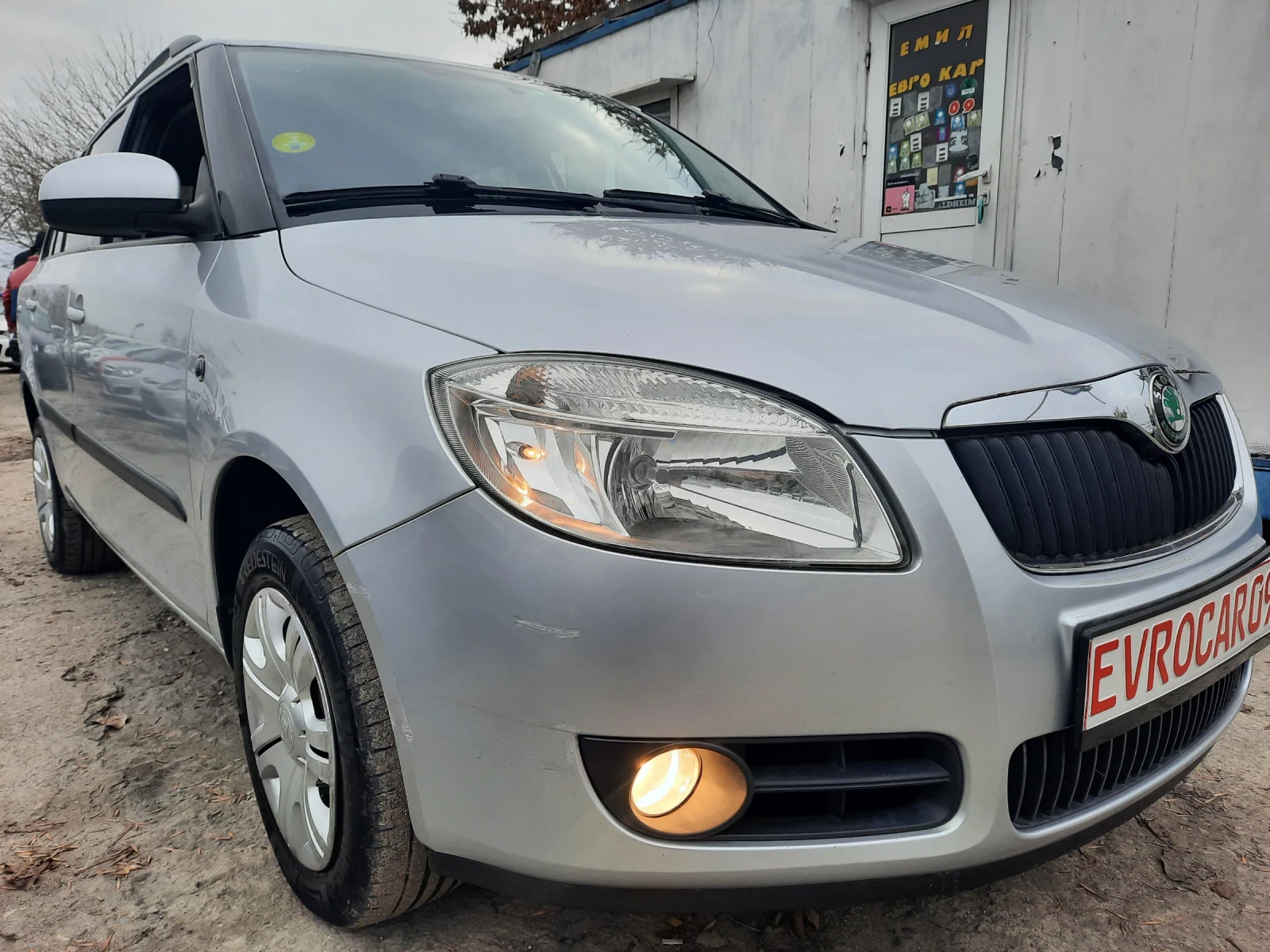 Skoda Fabia 2010та 1.4i СТАРИЯ !! - изображение 2