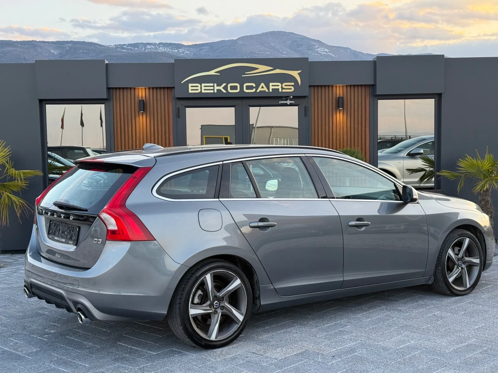 Volvo V60 R-design евро6 нов внос от Белгия! - изображение 7