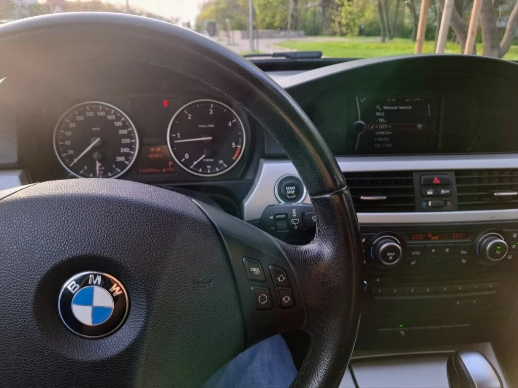 BMW 318 2.0d LCI - изображение 8
