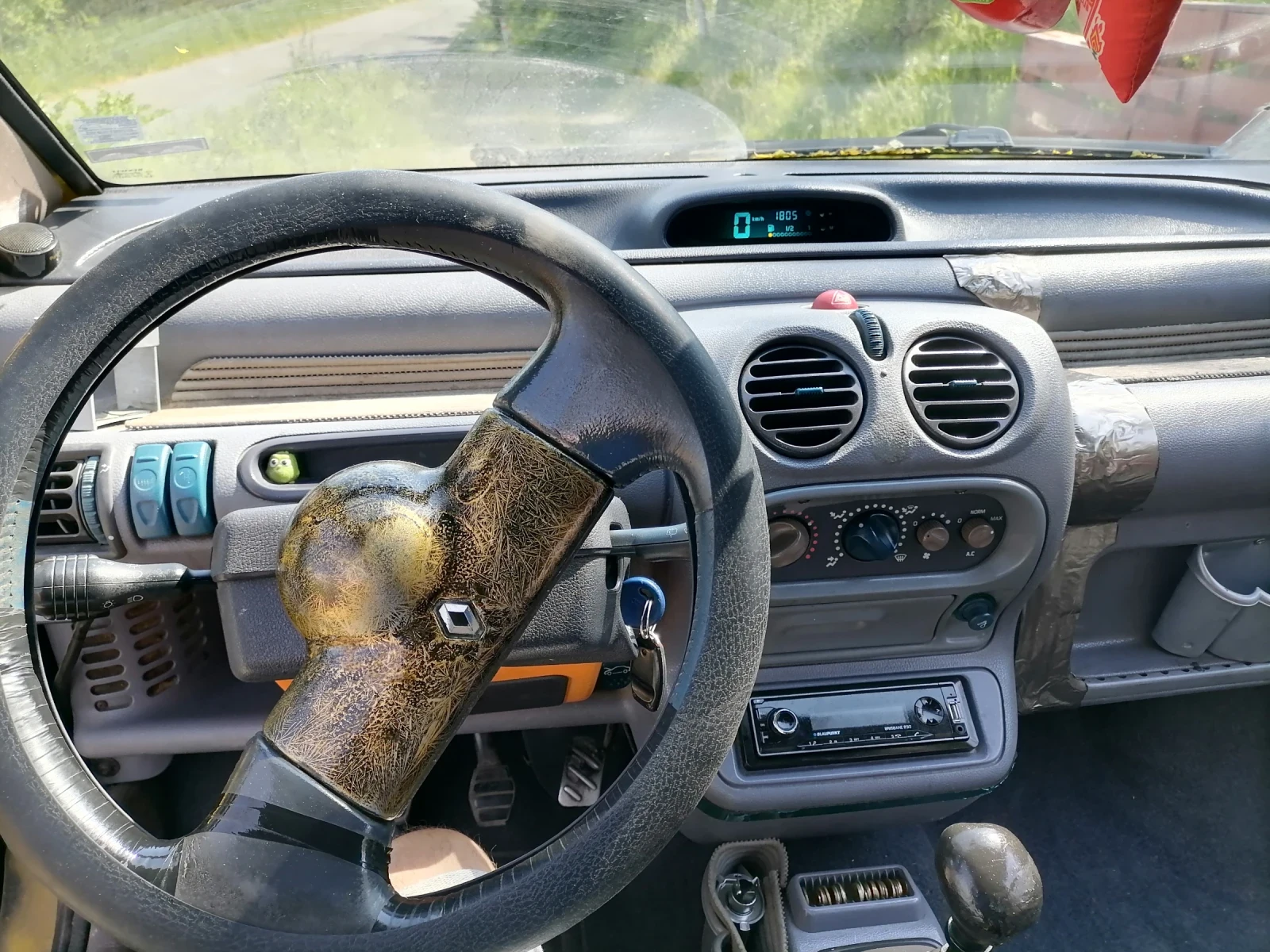 Renault Twingo  - изображение 3