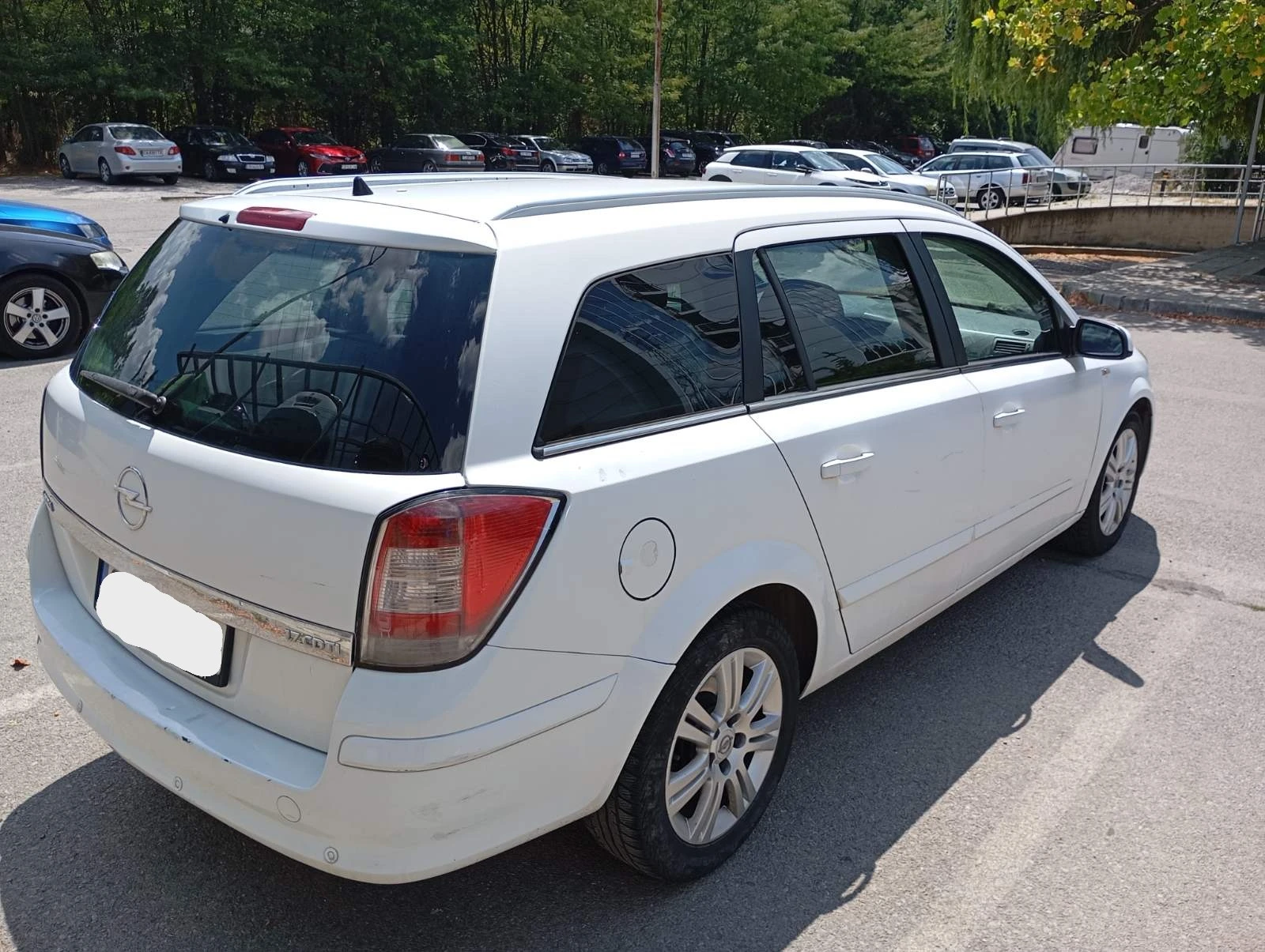 Opel Astra H 1.7 CDTI - изображение 6