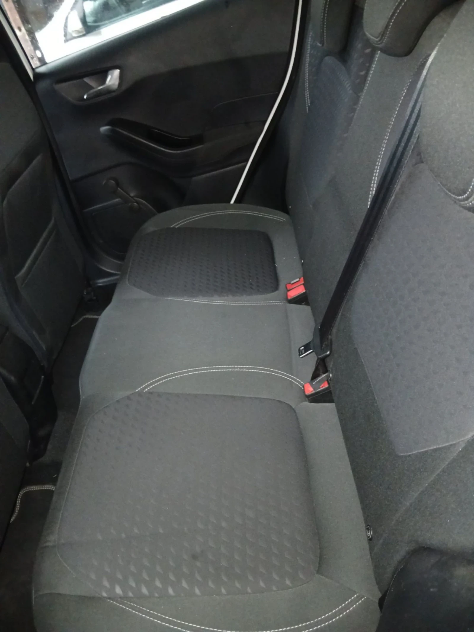 Ford Fiesta  - изображение 8