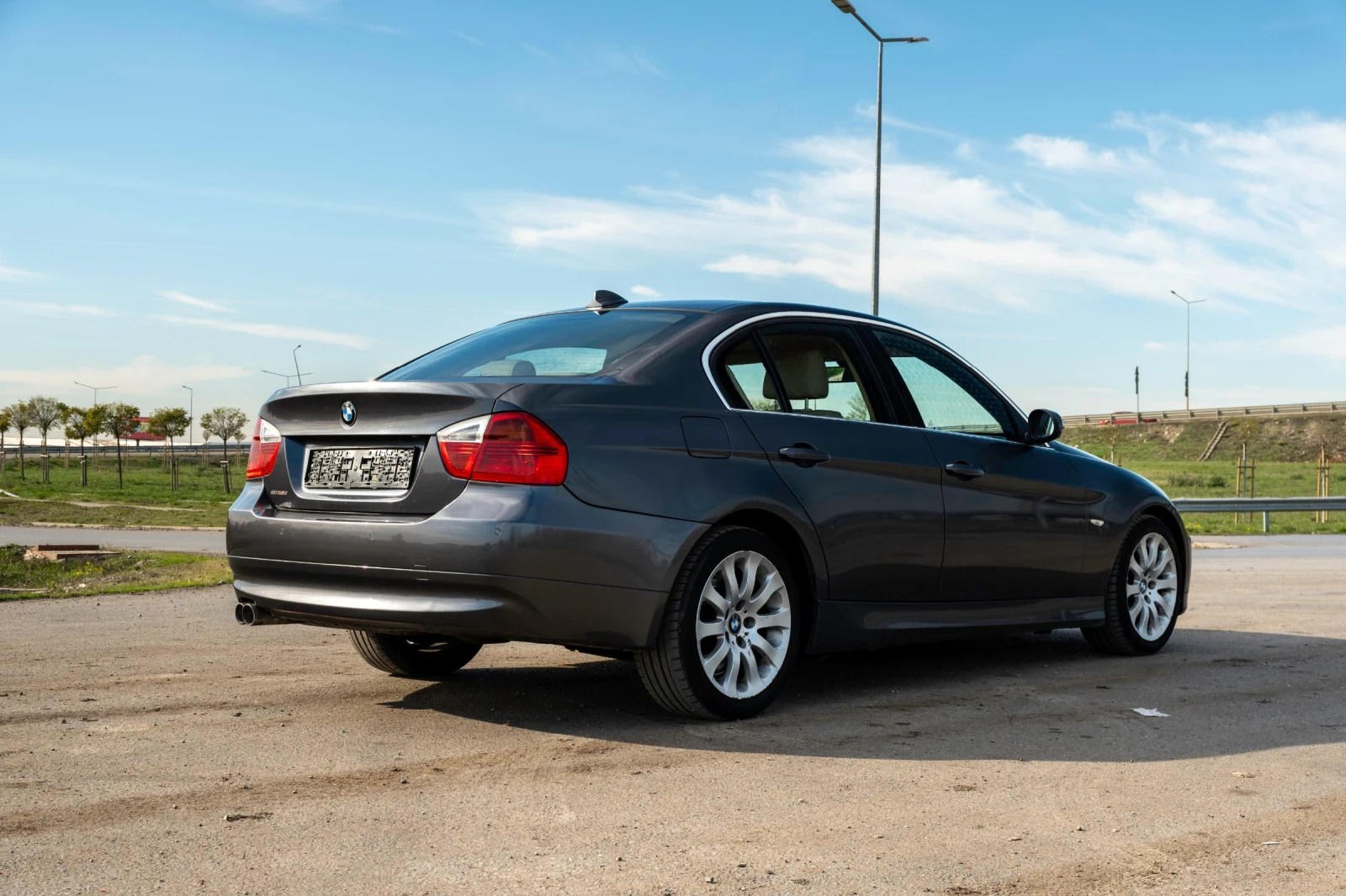 BMW 330 | Mobile.bg   7