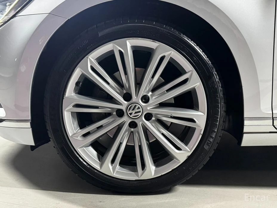 VW Passat  - изображение 6