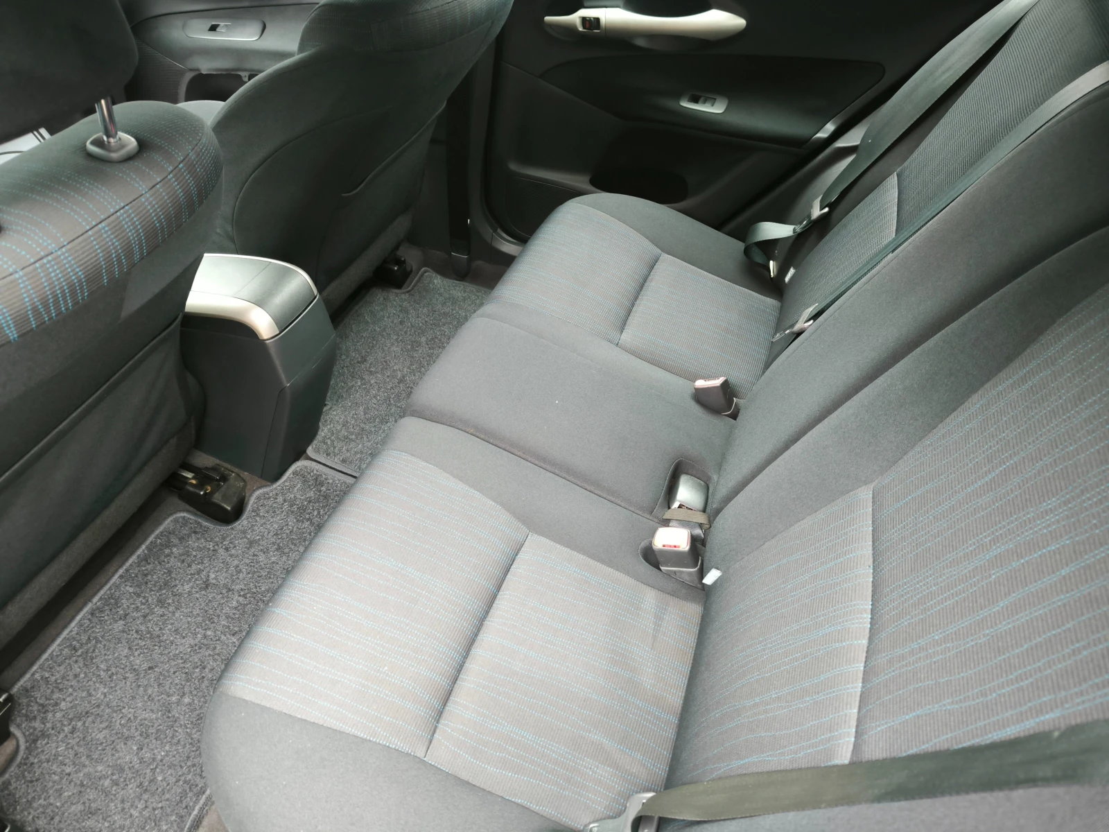 Toyota Auris 2, 0 D-4D-126k.c.���������, 6cko�.���� 5� | Mobile.bg � ����������� 12