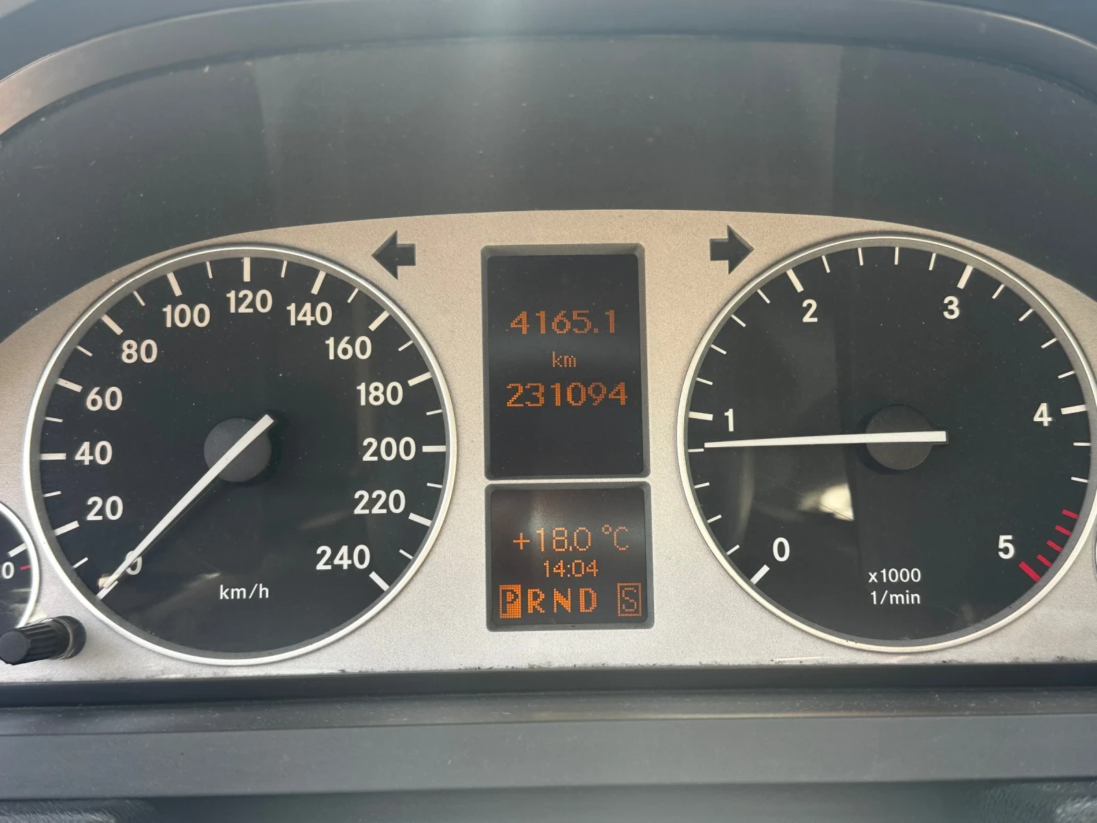 Mercedes-Benz B 200 CDI, снимка 5 - Автомобили и джипове - 53838062