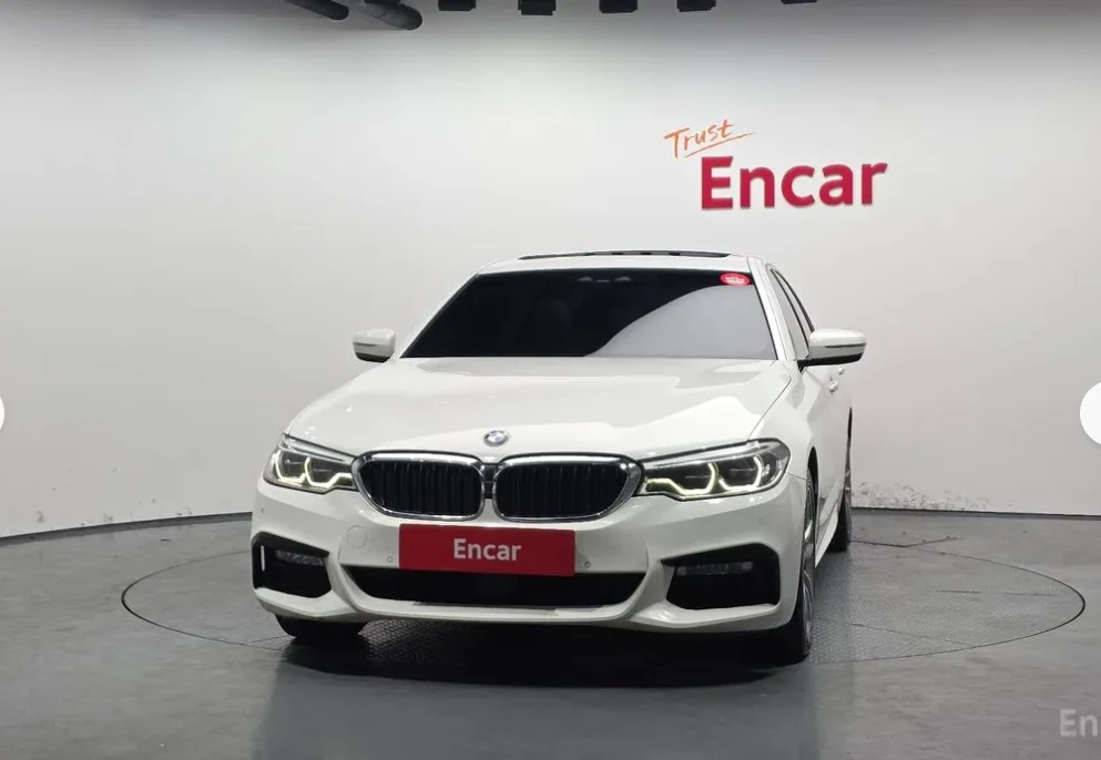 BMW 520 xDrive* M Sport* Подгрев* , снимка 3 - Автомобили и джипове - 54060806