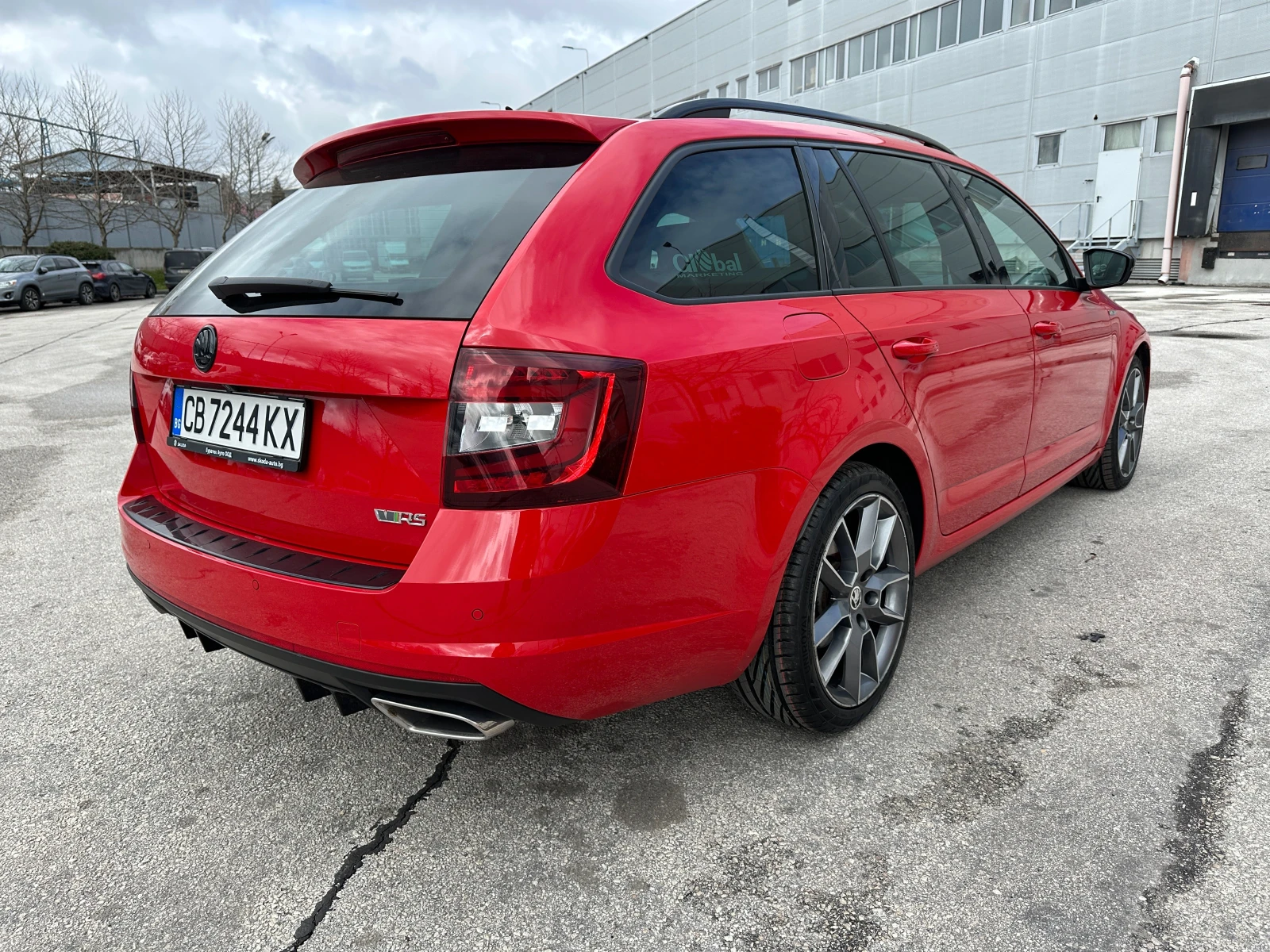 Skoda Octavia VRS/Facelift/От България, снимка 5 - Автомобили и джипове - 54077558
