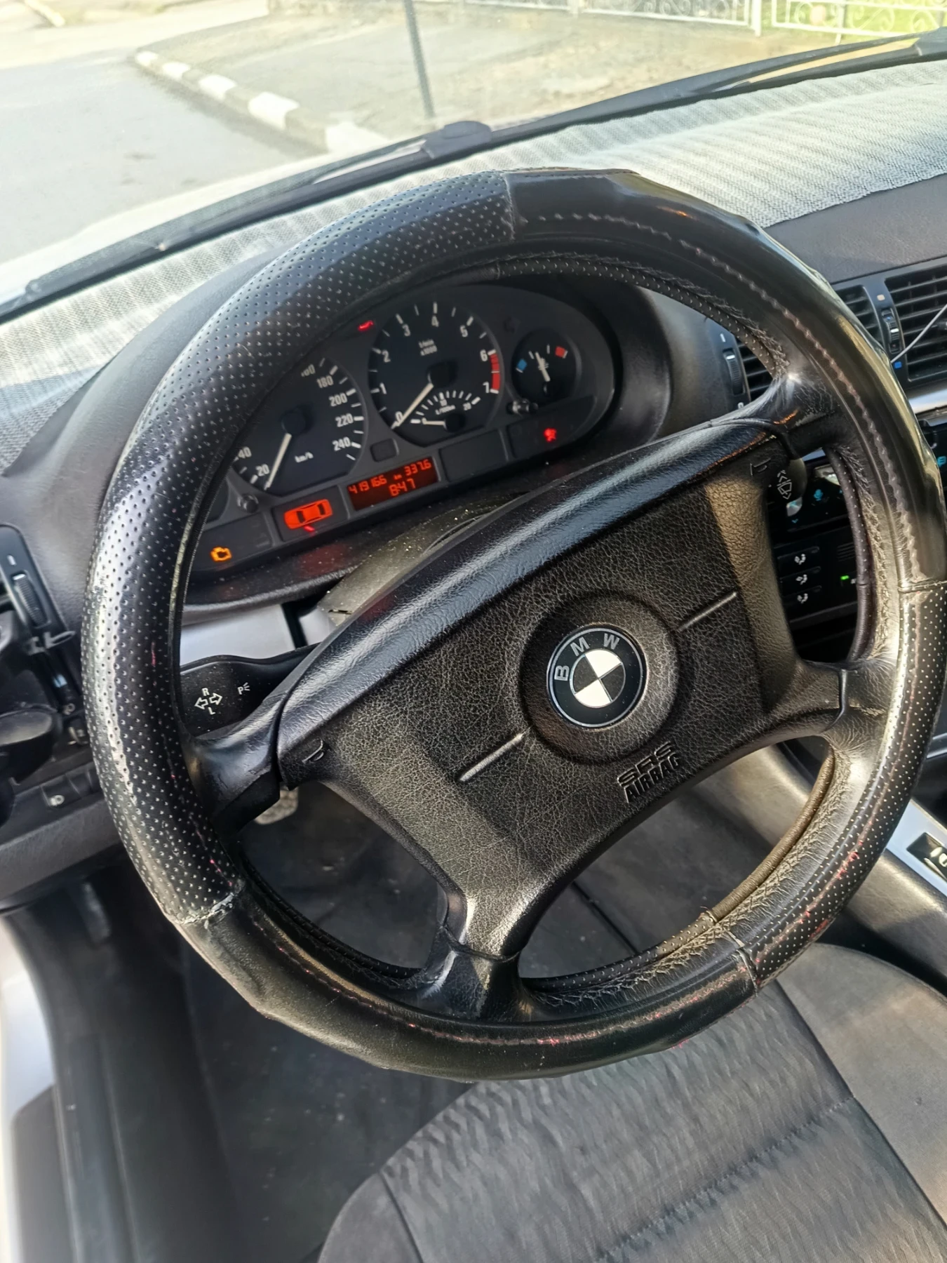 BMW 318, снимка 3 - Автомобили и джипове - 54162668