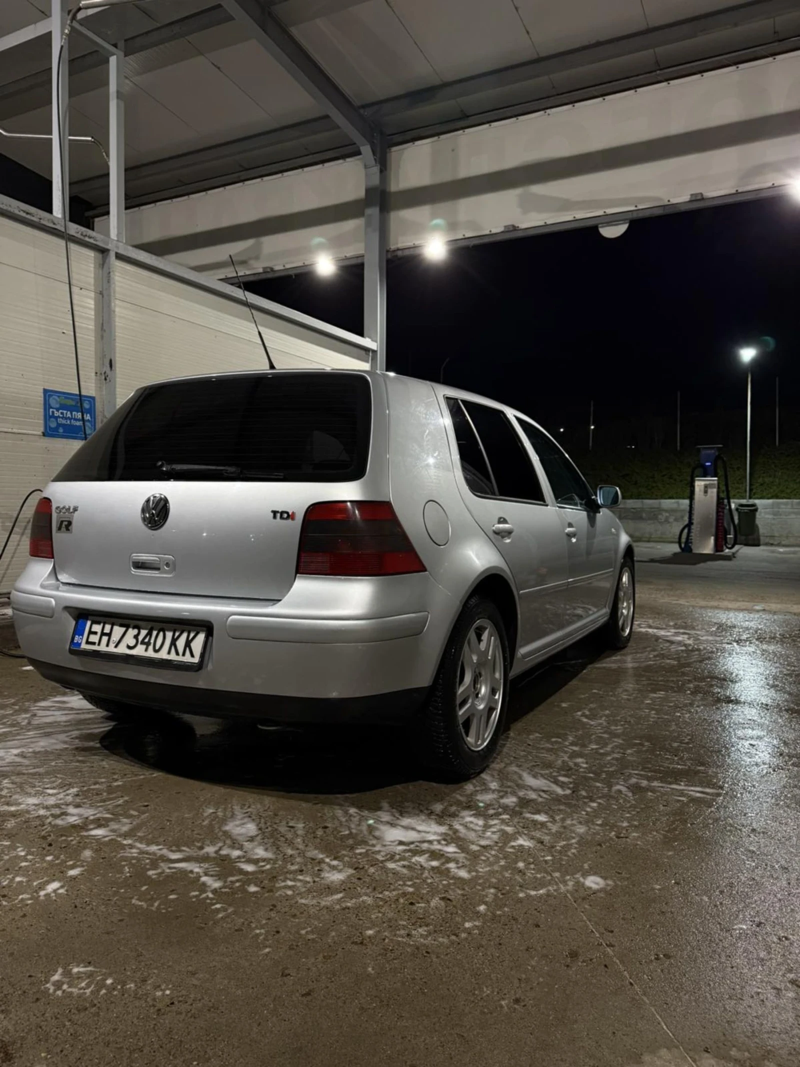 VW Golf Голф 4, снимка 10 - Автомобили и джипове - 54335076