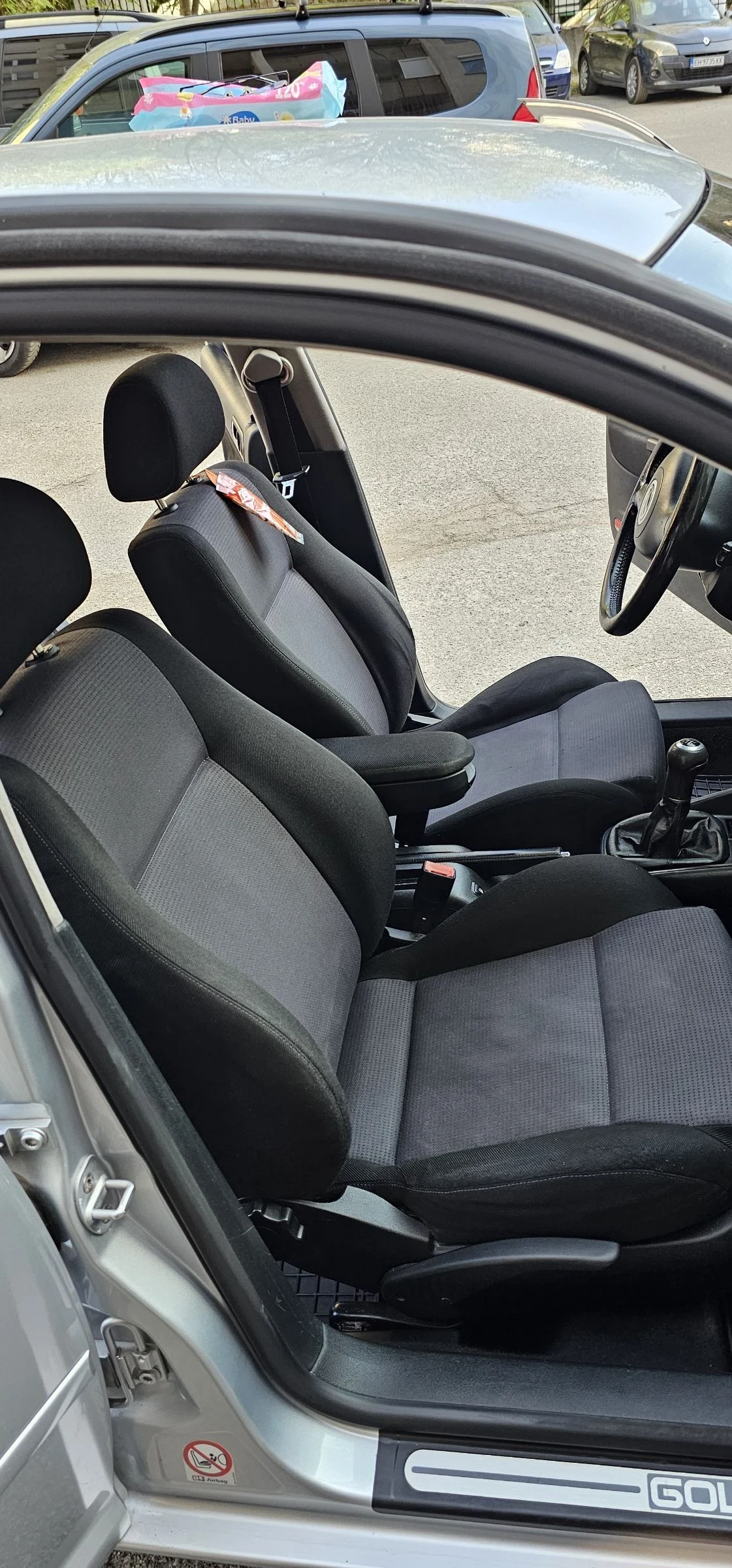 VW Golf Голф 4, снимка 15 - Автомобили и джипове - 54335076